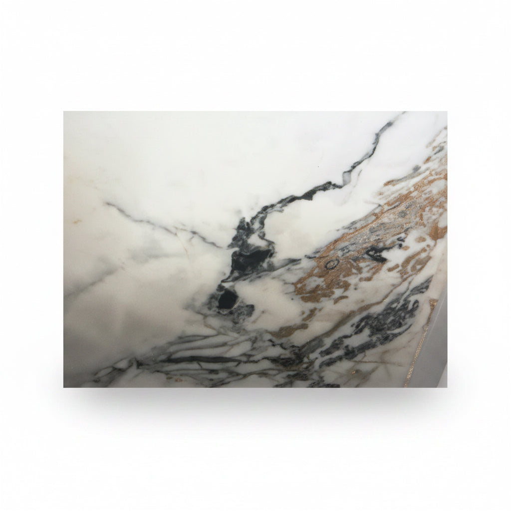 LAMINA PVC TIPO MARMOL BLANCO CON MANCHAS NEGRAS Y DORADAS 1.22X2.44MTRSX2.50MM PIEZA