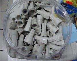 CONECTOR PARA CABLE GRIS 3 #22 A 3 #10 THH UNIDAD SCOOT LOOK